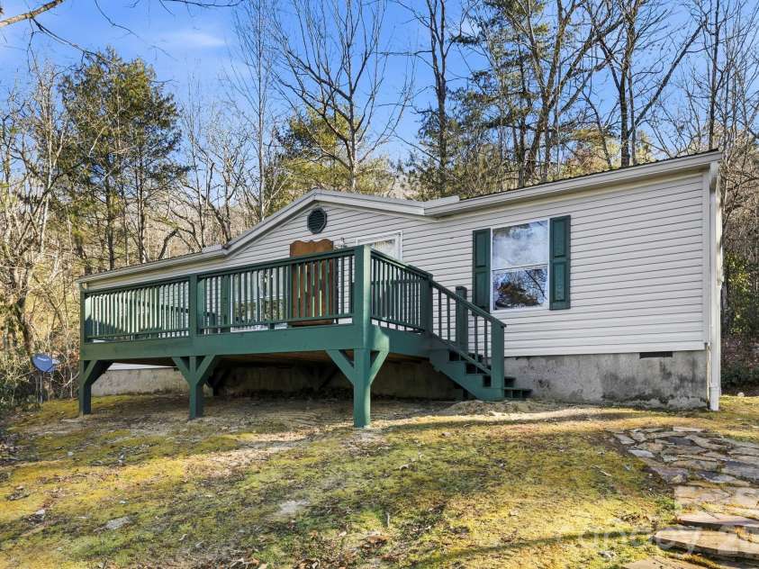 76 Gobblers Knob Road, Penrose, NC 28766.  MLS# CAR4337072, YatesRealty ID 13318. 