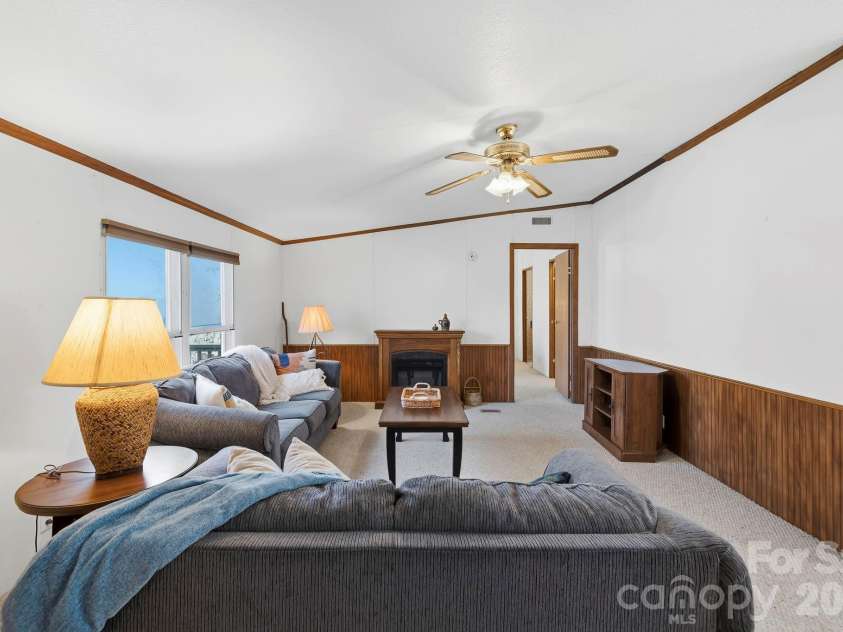 76 Gobblers Knob Road, Penrose, NC 28766.  MLS# CAR4337072, YatesRealty ID 13318. 