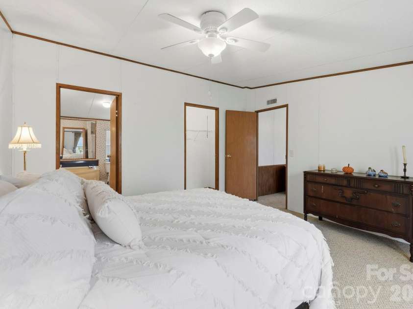 76 Gobblers Knob Road, Penrose, NC 28766.  MLS# CAR4337072, YatesRealty ID 13318. 