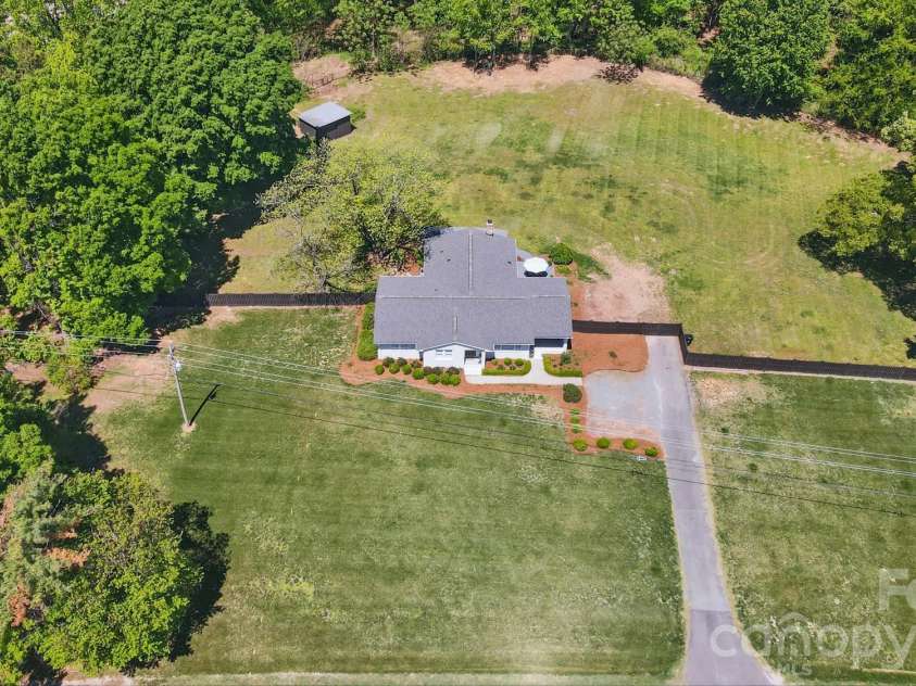 411 Baucom Deese Road, Monroe, NC 28110.  MLS# CAR4341676, YatesRealty ID 13320. 