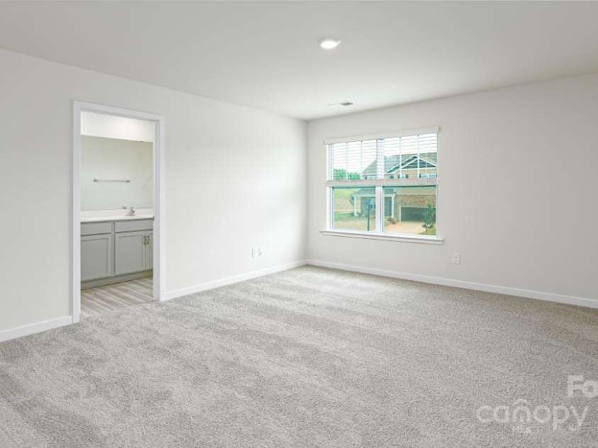 327 Brinkley Drive, Kings Mountain, NC 28086.  MLS# CAR4225582, YatesRealty ID 13321. 