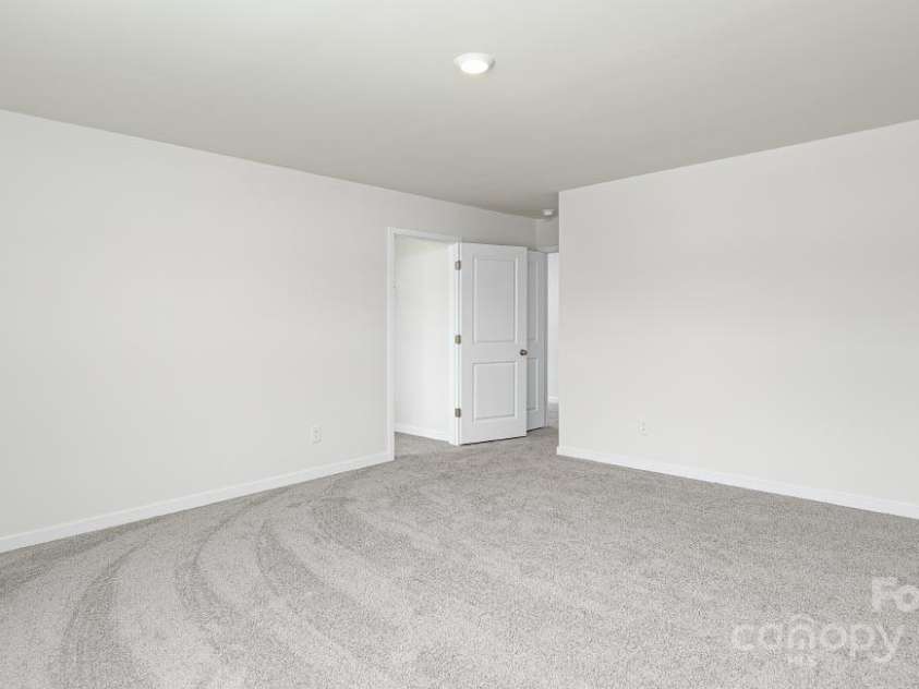 327 Brinkley Drive, Kings Mountain, NC 28086.  MLS# CAR4225582, YatesRealty ID 13321. 