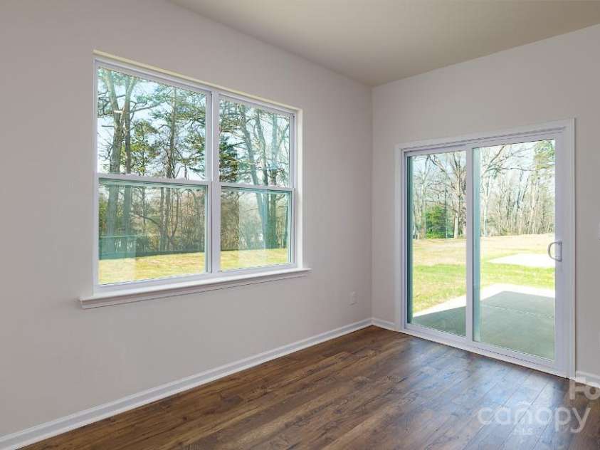 327 Brinkley Drive, Kings Mountain, NC 28086.  MLS# CAR4225582, YatesRealty ID 13321. 