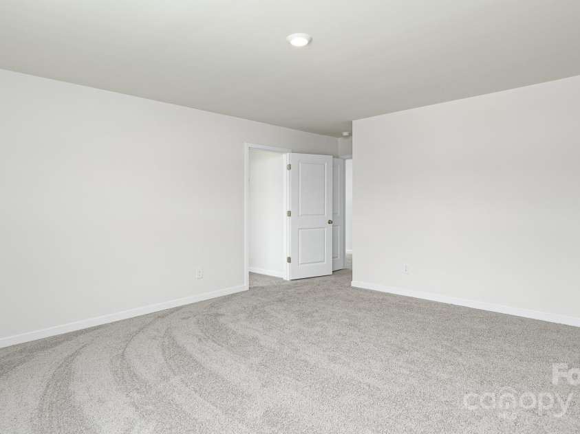 327 Brinkley Drive, Kings Mountain, NC 28086.  MLS# CAR4225582, YatesRealty ID 13321. 