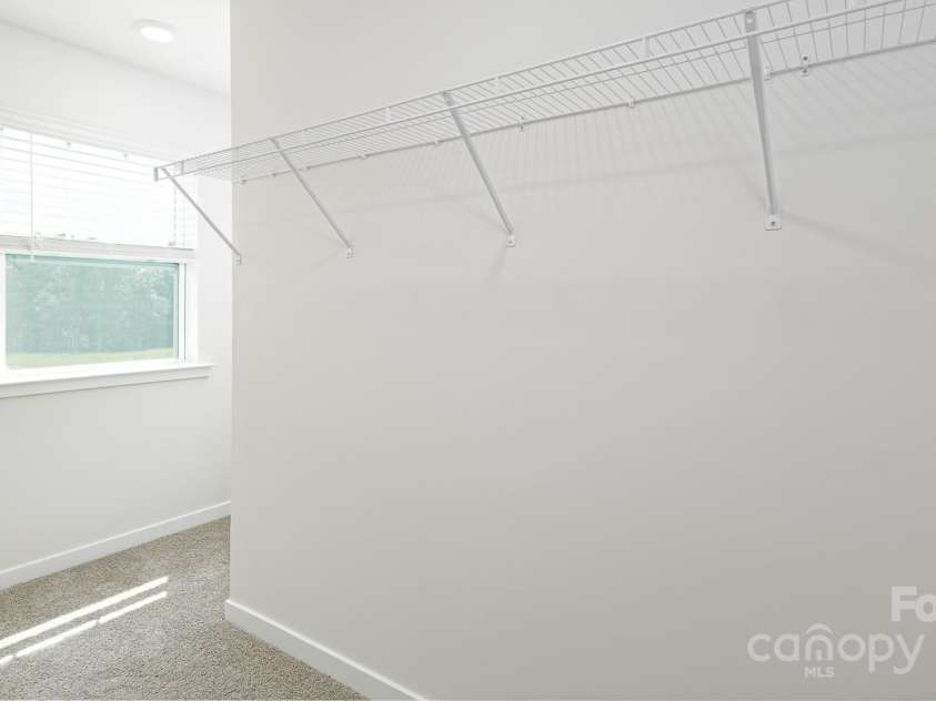 327 Brinkley Drive, Kings Mountain, NC 28086.  MLS# CAR4225582, YatesRealty ID 13321. 