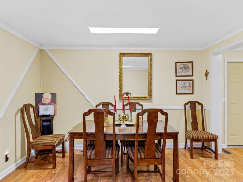 98 Ducker Road, Arden, NC 28704.  MLS# CAR4256963, YatesRealty ID 13322. 