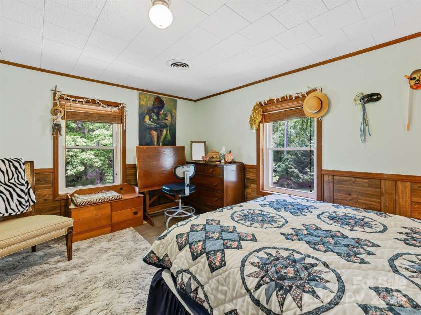 98 Ducker Road, Arden, NC 28704.  MLS# CAR4256963, YatesRealty ID 13322. 