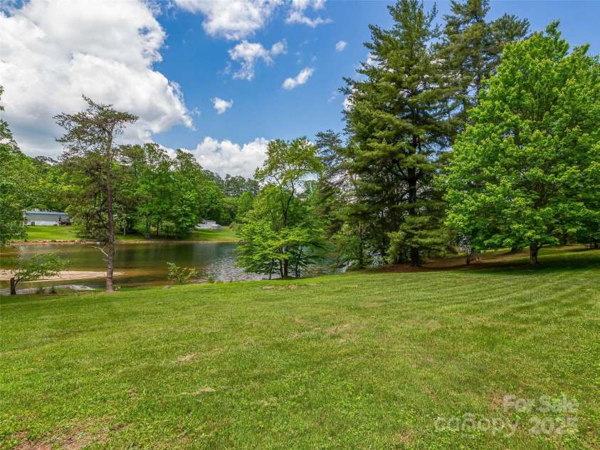 98 Ducker Road, Arden, NC 28704.  MLS# CAR4256963, YatesRealty ID 13322. 