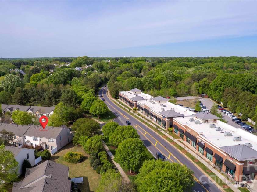 9805 Carson Whitley Avenue, Charlotte, NC 28277.  MLS# CAR4368268, YatesRealty ID 13322. 