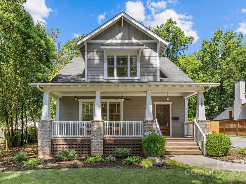 1241 Rollins Avenue, Charlotte, NC 28205.  MLS# CAR4257821, YatesRealty ID 13323. 