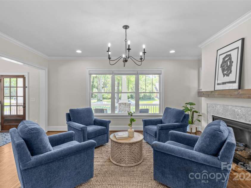 1241 Rollins Avenue, Charlotte, NC 28205.  MLS# CAR4257821, YatesRealty ID 13323. 