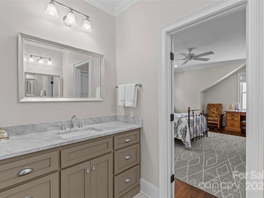 1241 Rollins Avenue, Charlotte, NC 28205.  MLS# CAR4257821, YatesRealty ID 13323. 