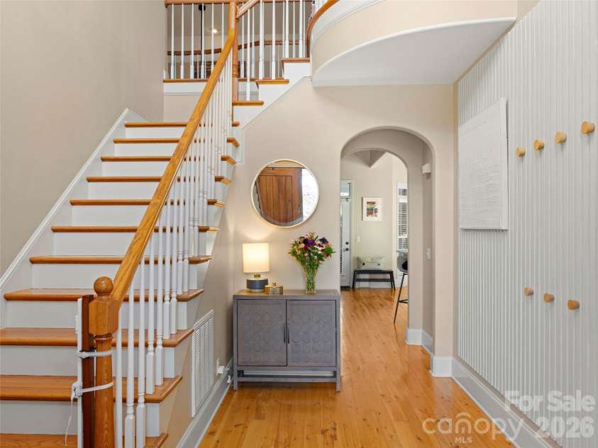 47 Ledgestone Drive, Fairview, NC 28730.  MLS# CAR4359435, YatesRealty ID 13326. 