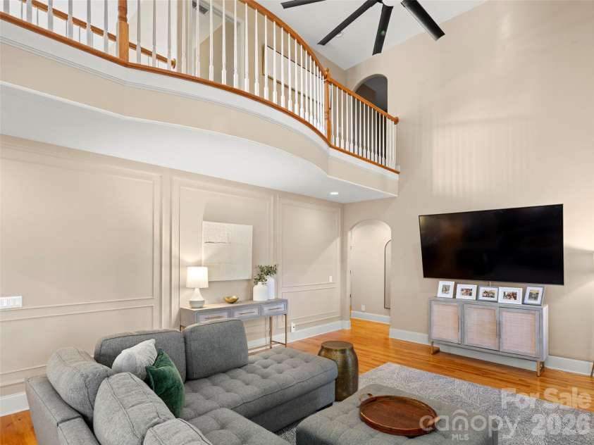 47 Ledgestone Drive, Fairview, NC 28730.  MLS# CAR4359435, YatesRealty ID 13326. 