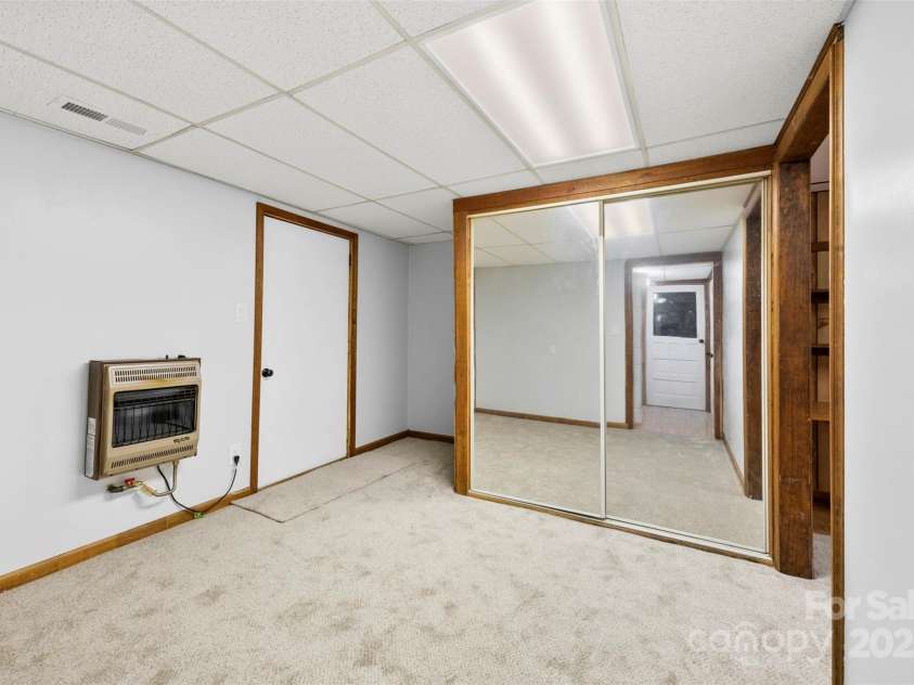 5034 Clearwater Lake Road, Mount Holly, NC 28120.  MLS# CAR4203029, YatesRealty ID 13328. Bedroom 4