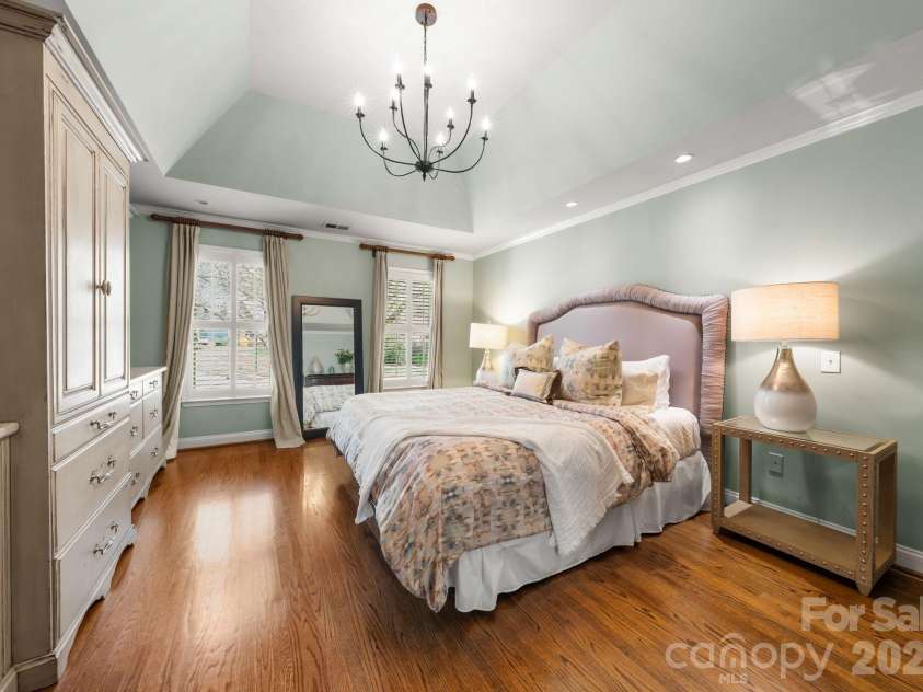 7024 Riesman Lane, Charlotte, NC 28210.  MLS# CAR4355789, YatesRealty ID 13329. Primary suite. 