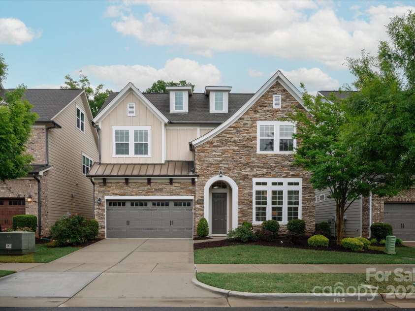 7913 Waverly Walk Avenue, Charlotte, NC 28277.  MLS# CAR4258567, YatesRealty ID 13329. 