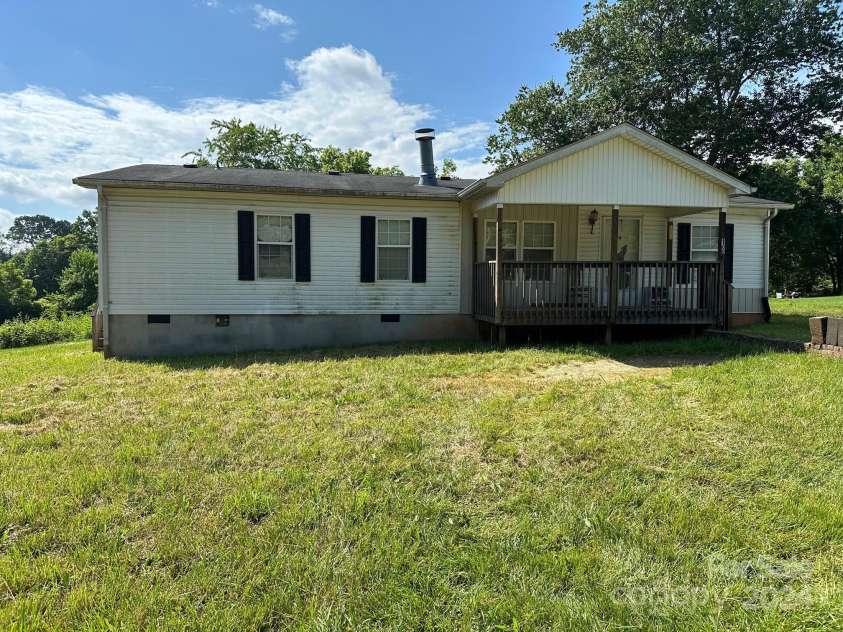 100 Springs Court, Alexander, NC 28678.  MLS# CAR4148301, YatesRealty ID 1333. 