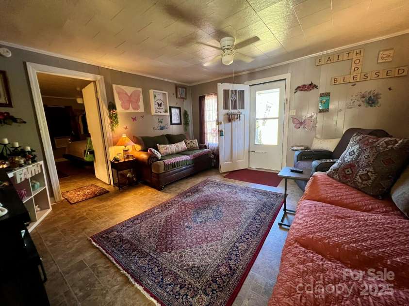 822 Turrentine Church Road, Mocksville, NC 27028.  MLS# CAR4313192, YatesRealty ID 1333. 