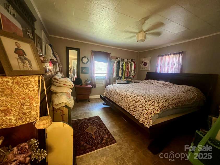 822 Turrentine Church Road, Mocksville, NC 27028.  MLS# CAR4313192, YatesRealty ID 1333. 