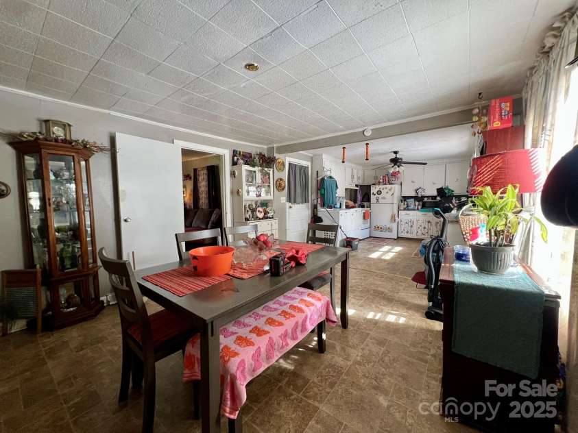 822 Turrentine Church Road, Mocksville, NC 27028.  MLS# CAR4313192, YatesRealty ID 1333. 