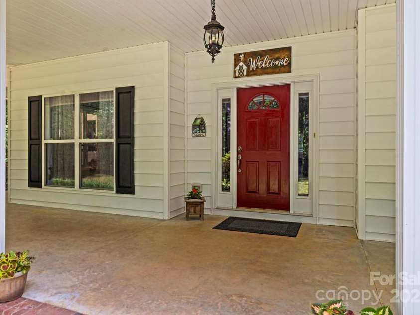 1956 Forest Ridge Drive, Stanley, NC 28164.  MLS# CAR4253801, YatesRealty ID 13330. Welcome!