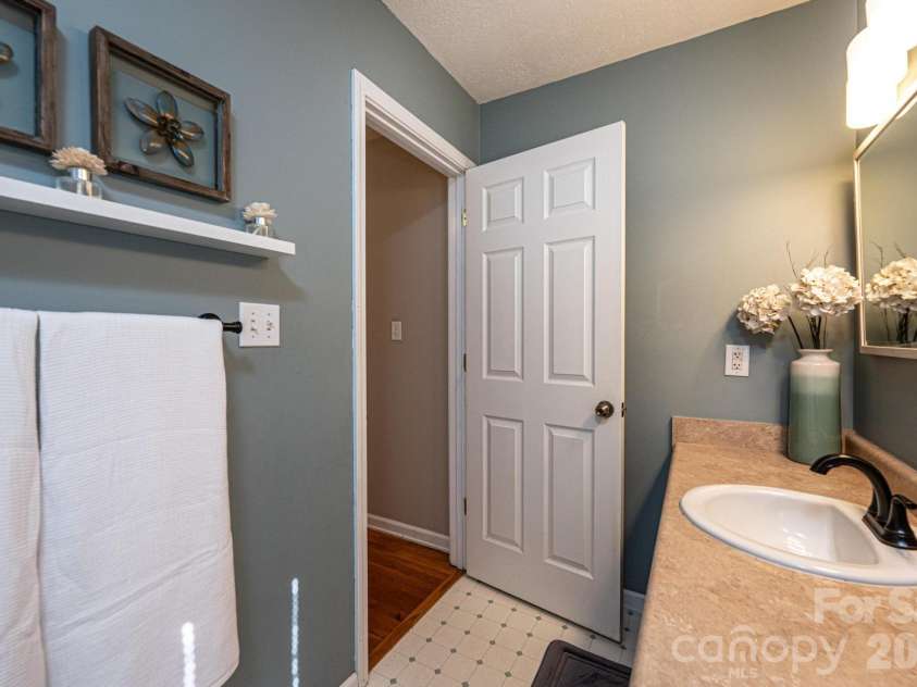 2165 Samanthas Wells None, Newton, NC 28658.  MLS# CAR4346325, YatesRealty ID 13330. 
