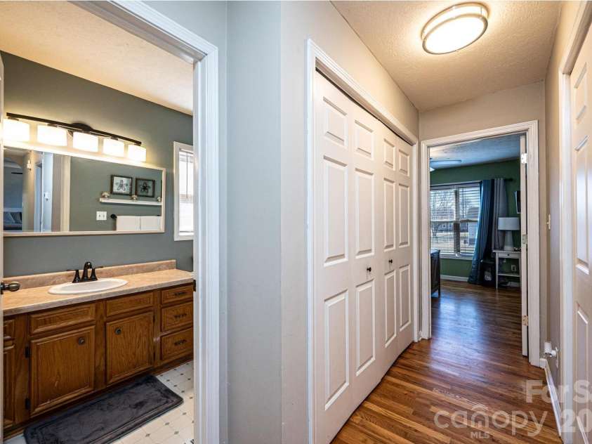 2165 Samanthas Wells None, Newton, NC 28658.  MLS# CAR4346325, YatesRealty ID 13330. 