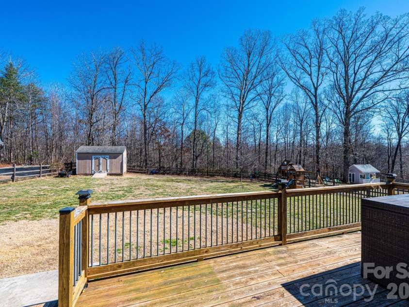 2165 Samanthas Wells None, Newton, NC 28658.  MLS# CAR4346325, YatesRealty ID 13330. 