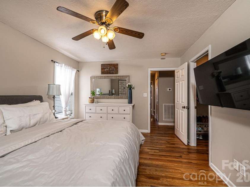 2165 Samanthas Wells None, Newton, NC 28658.  MLS# CAR4346325, YatesRealty ID 13330. 