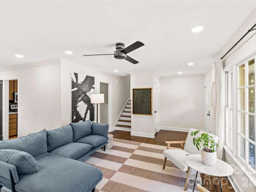 7013 Old Forge Drive, Charlotte, NC 28226.  MLS# CAR4369320, YatesRealty ID 13331. 