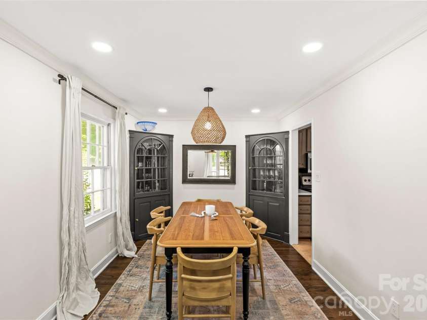 7013 Old Forge Drive, Charlotte, NC 28226.  MLS# CAR4369320, YatesRealty ID 13331. 