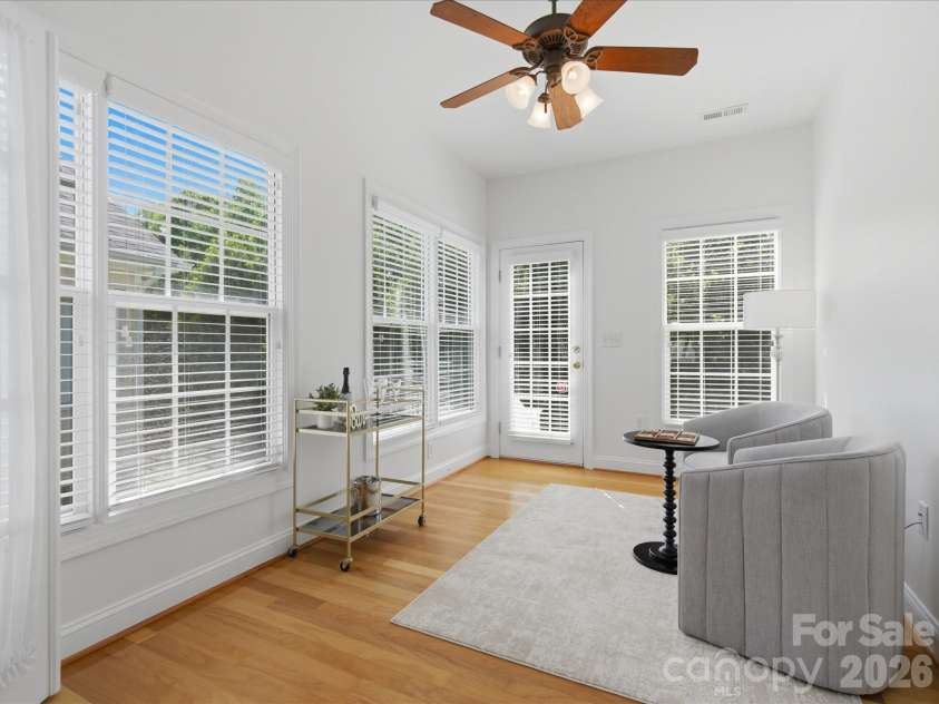 1008 Wanda Drive, Matthews, NC 28104.  MLS# CAR4369739, YatesRealty ID 13332. 