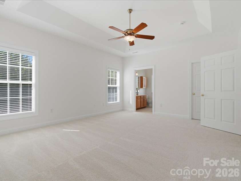 1008 Wanda Drive, Matthews, NC 28104.  MLS# CAR4369739, YatesRealty ID 13332. 