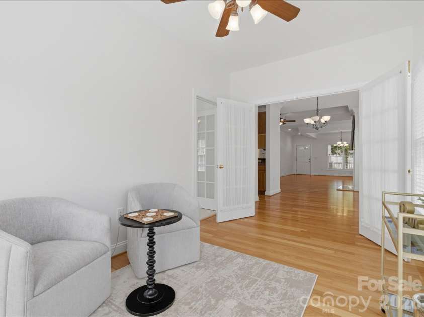 1008 Wanda Drive, Matthews, NC 28104.  MLS# CAR4369739, YatesRealty ID 13332. 