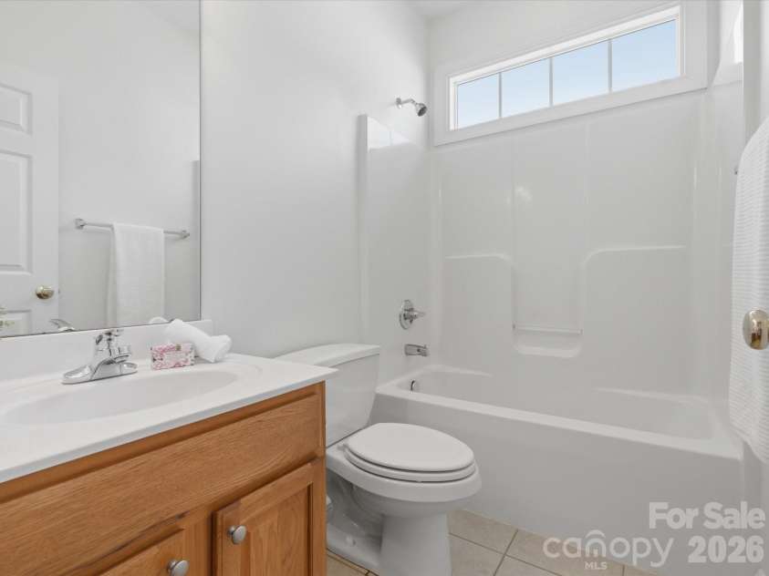 1008 Wanda Drive, Matthews, NC 28104.  MLS# CAR4369739, YatesRealty ID 13332. 