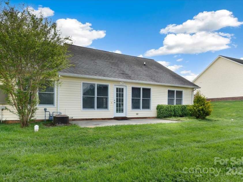 113 Hidden Creek Drive, Salisbury, NC 28147.  MLS# CAR4244587, YatesRealty ID 13333. 