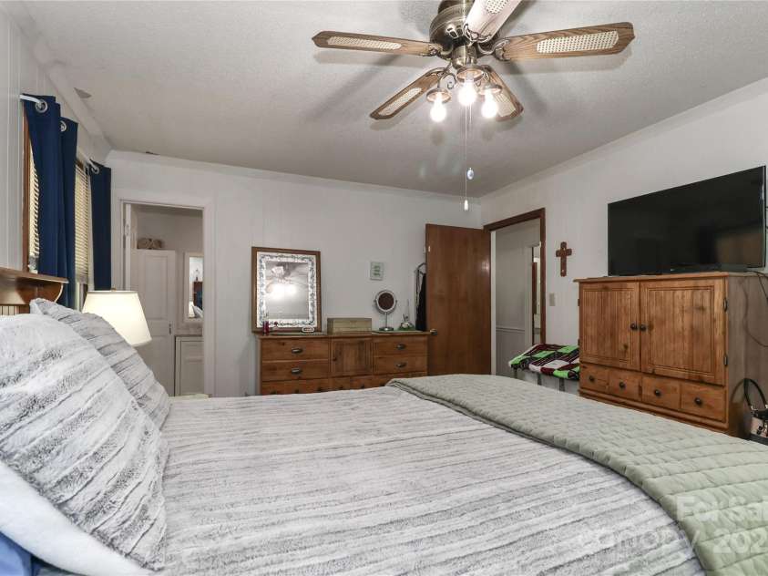 212 Davies Circle, Cleveland, NC 27013.  MLS# CAR4250221, YatesRealty ID 13334. 