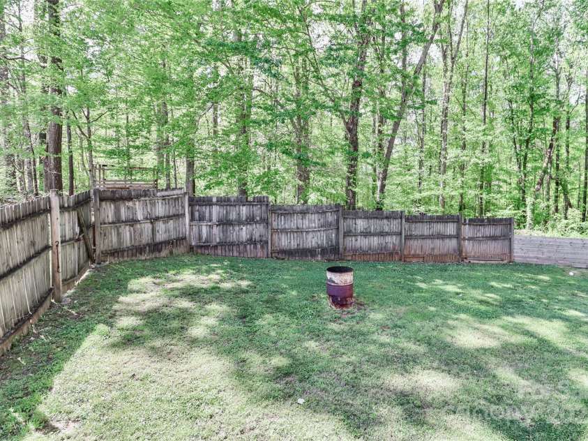 212 Davies Circle, Cleveland, NC 27013.  MLS# CAR4250221, YatesRealty ID 13334. 