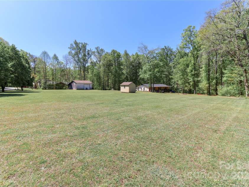 212 Davies Circle, Cleveland, NC 27013.  MLS# CAR4250221, YatesRealty ID 13334. 