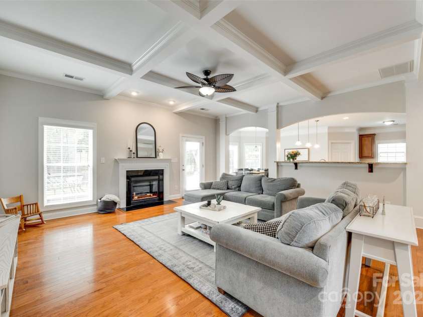 838 Lion Lane, Fort Mill, SC 29715.  MLS# CAR4251321, YatesRealty ID 13335. 