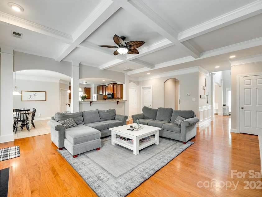 838 Lion Lane, Fort Mill, SC 29715.  MLS# CAR4251321, YatesRealty ID 13335. 