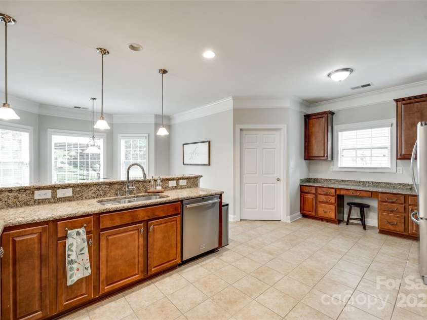 838 Lion Lane, Fort Mill, SC 29715.  MLS# CAR4251321, YatesRealty ID 13335. 