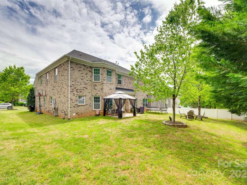 838 Lion Lane, Fort Mill, SC 29715.  MLS# CAR4251321, YatesRealty ID 13335. 