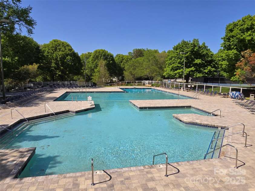 9517 Harris Glen Drive, Charlotte, NC 28269.  MLS# CAR4247828, YatesRealty ID 13336. Community Pool