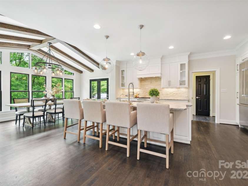 7812 Seton House Lane, Charlotte, NC 28277.  MLS# CAR4257199, YatesRealty ID 13337. 