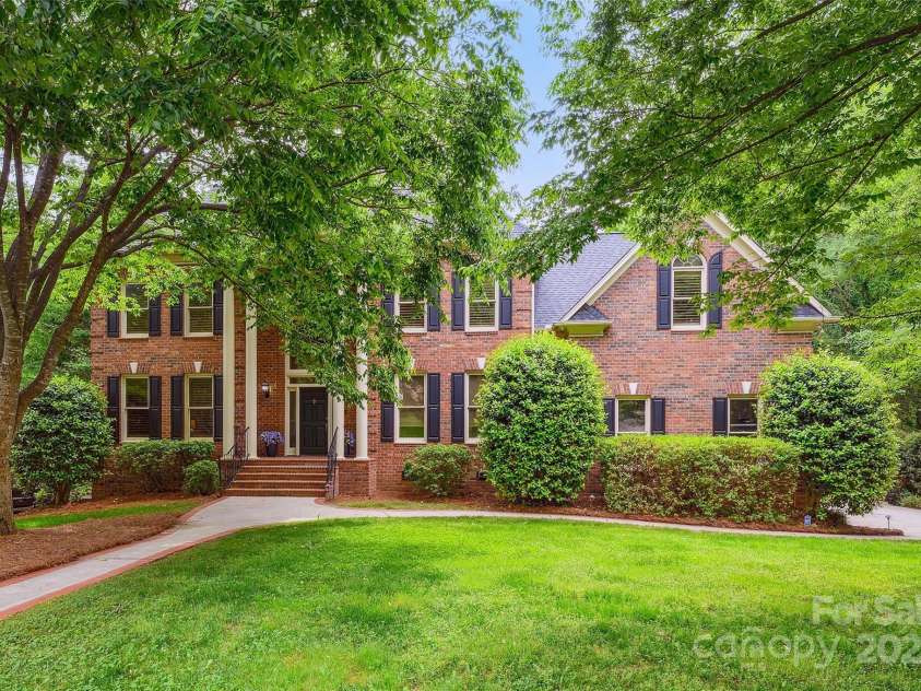 7812 Seton House Lane, Charlotte, NC 28277.  MLS# CAR4257199, YatesRealty ID 13337. 