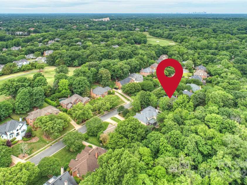 7812 Seton House Lane, Charlotte, NC 28277.  MLS# CAR4257199, YatesRealty ID 13337. 