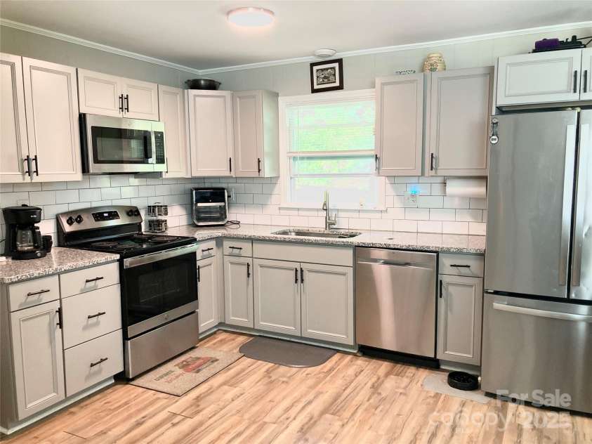 1750 Sells Road, Salisbury, NC 28144.  MLS# CAR4254096, YatesRealty ID 13339. 