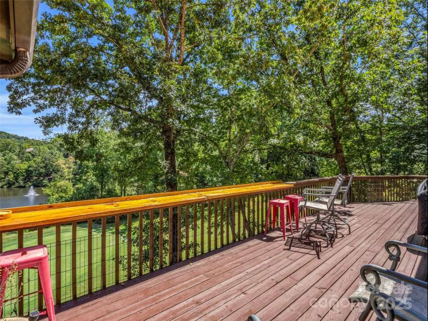 621 Grandview Drive, Lake Lure, NC 28746.  MLS# CAR4180956, YatesRealty ID 1334. 